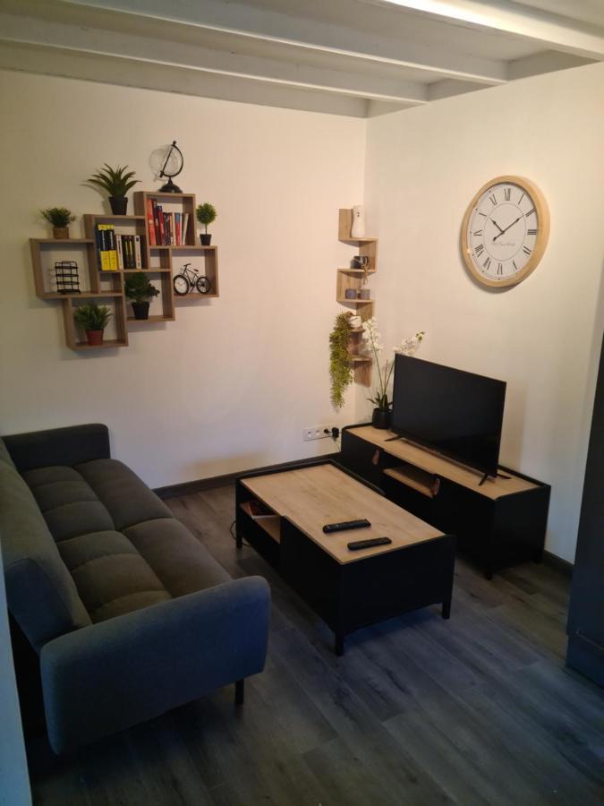 Logement Entier Situe A Taponnat Fleurignac. Екстериор снимка